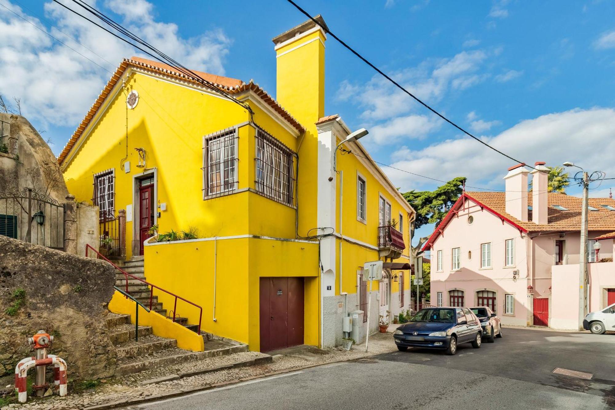 A Casa Amarela De Sintra Apartment Exterior photo